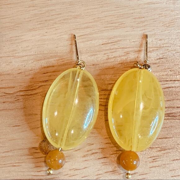 Yellow gold plated stud earrings handmade - Picture 2 of 3